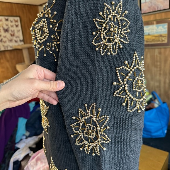 Stunning Vintage Beaded Sweater - Picture 3 of 8